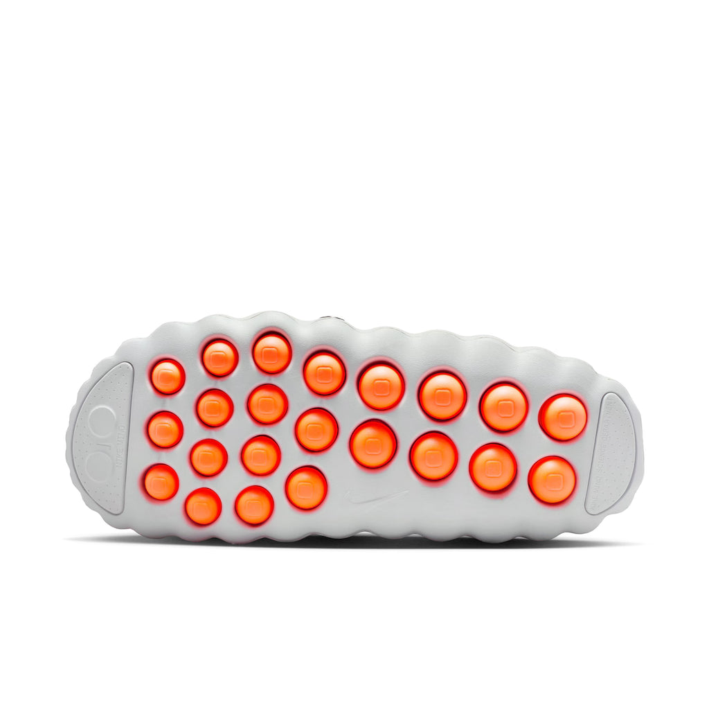 Nike Mind 001