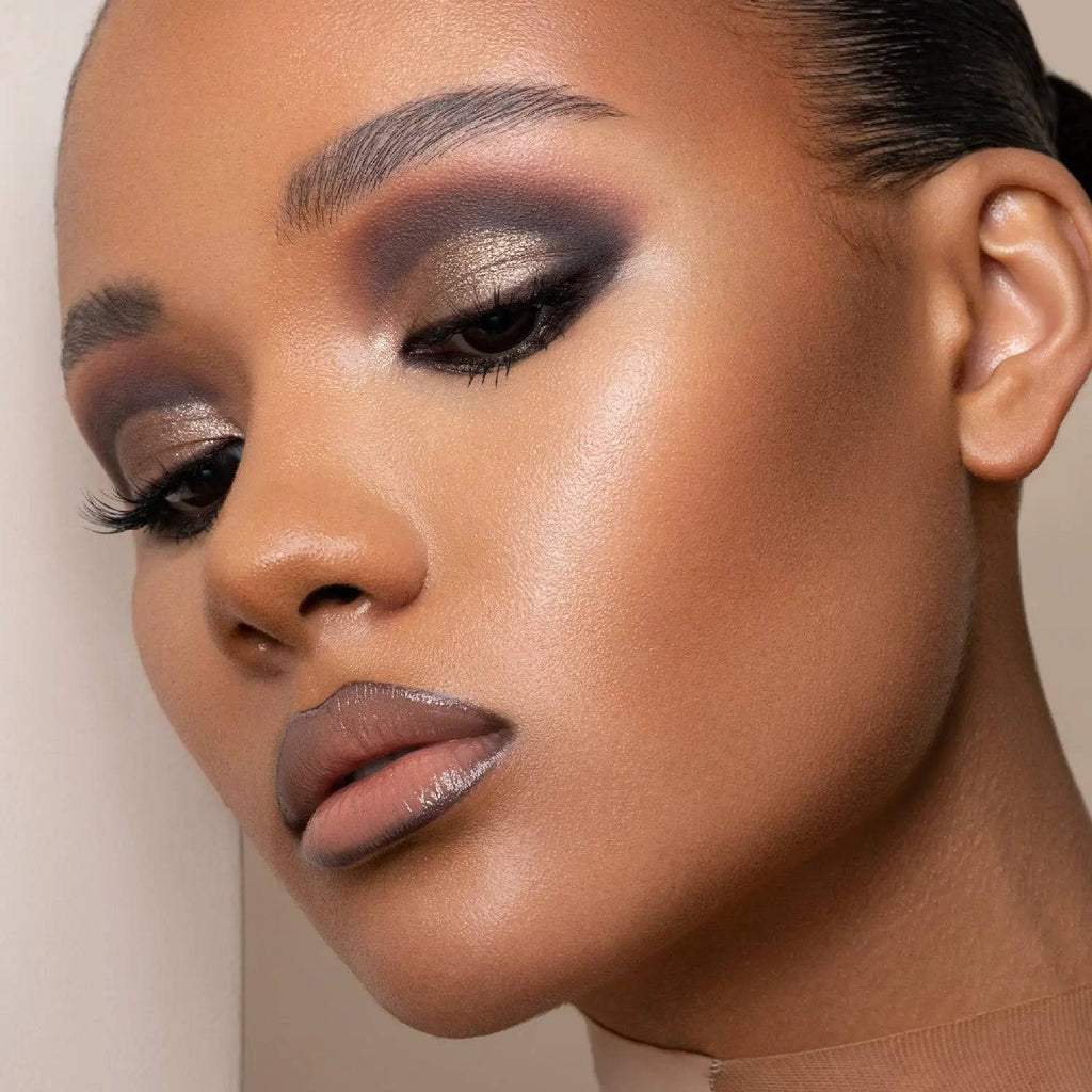 [PRÉ VENDA] I NEED A NUDE PALETTE - Eyeshadow Palette