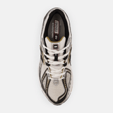 New Balance 1906R Silver Metallic Gold
