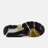 New Balance 1906R Silver Metallic Gold