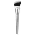 FOUNDATION BRUSH