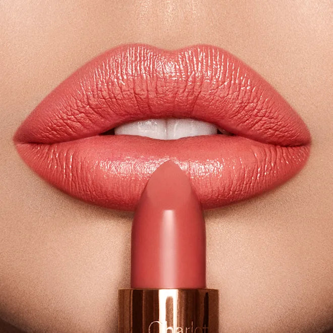 Lipstick K.I.S.S.I.N.G
