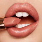 Lipstick K.I.S.S.I.N.G