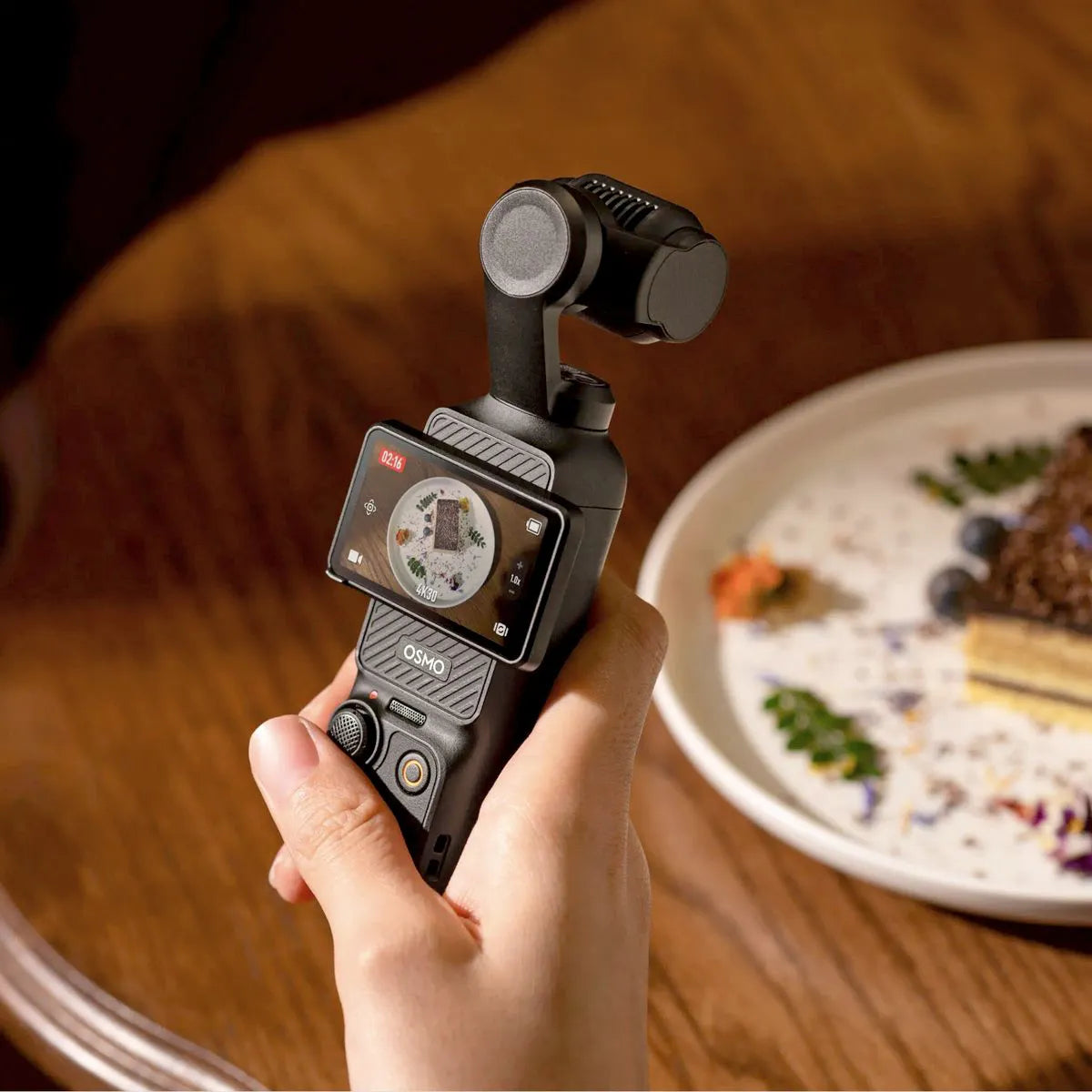 [PRÉ VENDA] Câmera DJI Osmo Pocket 3 Creator Combo 4K/120FPS