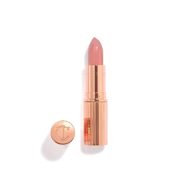 Batom K.i.s.s.i.n.g Satin Shine Charlotte Tilburg Cor: Pillow Talk Fair