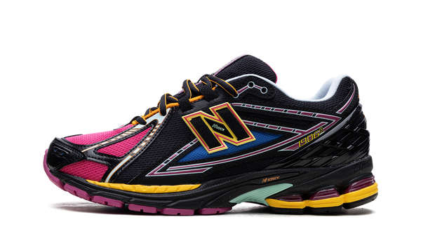 New Balance 1906 "Black/Pink"