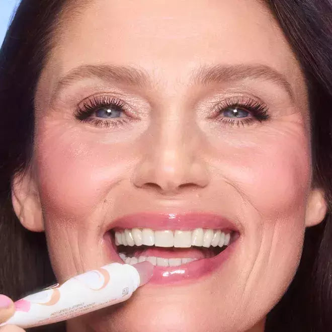 Lip Oil Unreal Charlotte Tilbury Cor: Coconut Water