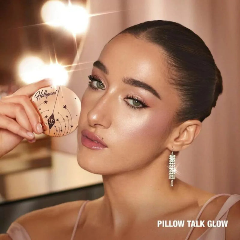 Iluminador Glow Glide Cor: Pillow Talk Glow Charlotte Tilbury