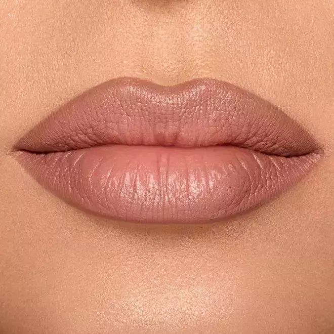 Lip Cheat Duo Contorno Charlotte Tilbury Cor: Medium