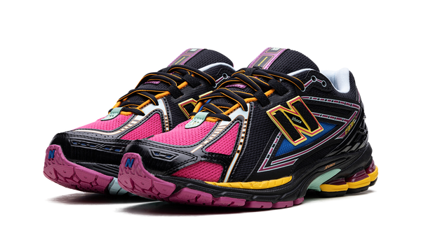New Balance 1906 "Black/Pink"