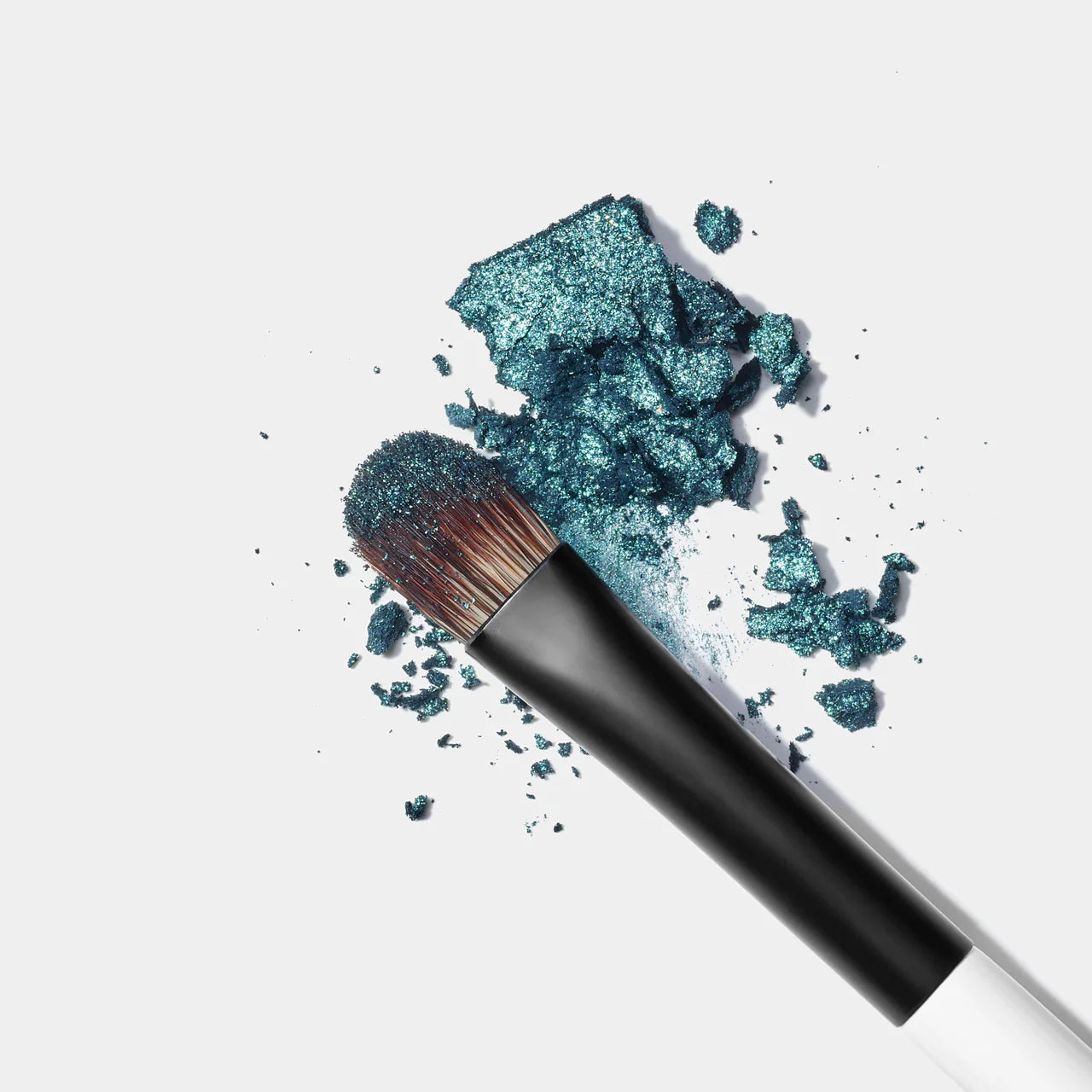 [PRÉ VENDA] E4 Eyeshadow Shader Brush