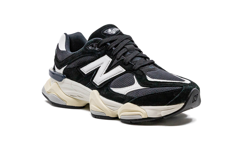 New Balance 9060 "Black / White"